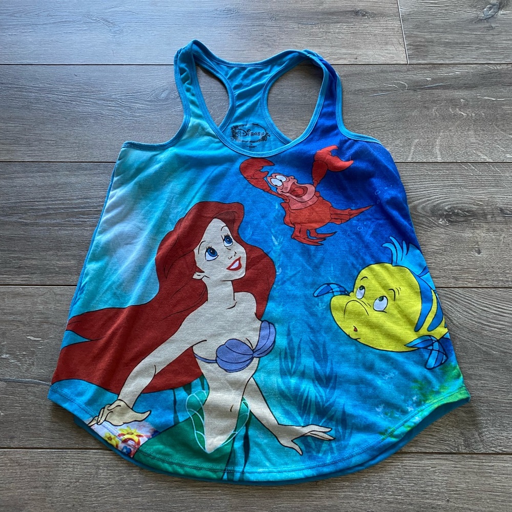 Disney Little Mermaid tank. Sz small.